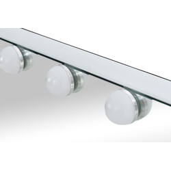 Marlene makeup spejl med 15 LED lys og USB port til badeværelse