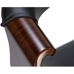 Foley spisestol med armlæn træramme og stof eller kunstlæderbetræk