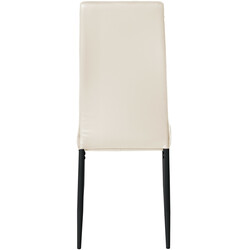 Elegant spisestuegruppe med fire stole i moderne design