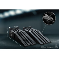 Sæt af to sorte vejramper og to gule hjulspærrer til bilvedligeholdelse