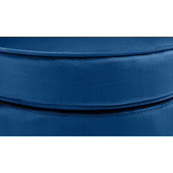 Velour lænestol med gyldne ben til stuen