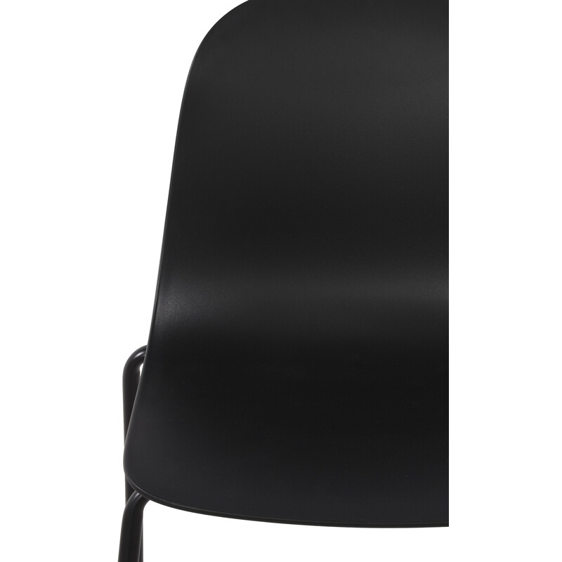 Alsidig sammenklappelig stol til indendørs og udendørs brug med stålramme