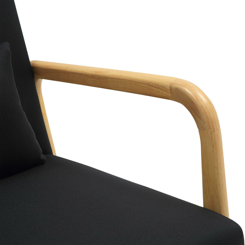 Hibbing lænestol med stofbetræk lyse fyrretræben og høj ryglæn