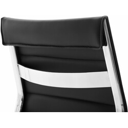 Ergonomisk kunstlæder arbejdsstol med justerbar højde og hjul