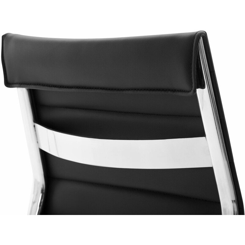 Ergonomisk kunstlæder arbejdsstol med justerbar højde og hjul