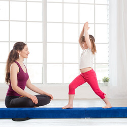 Gymnastikbalk 210 cm blå foldbar med mockelignende overtræk og EPE skum