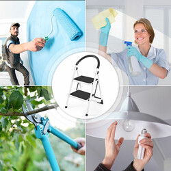 Sammenklappelig husholdningsstige af jern og PE 46x51x87 cm 150 kg sort sølv