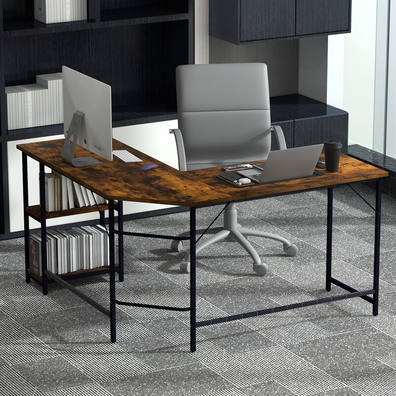 L-formet skrivebord i brun og sort træplade med hylder 138x138 cm