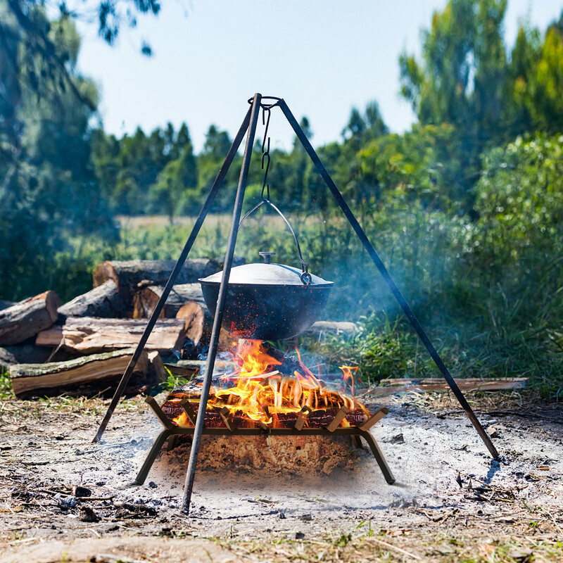 Stål vedholder 46 cm sort robust til indendørs og udendørs brug