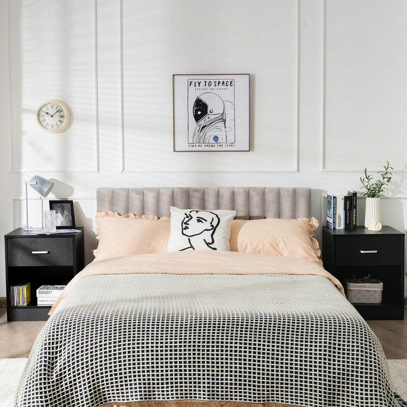 Sort natbord med træplade skuffe og åben hylde 45x42