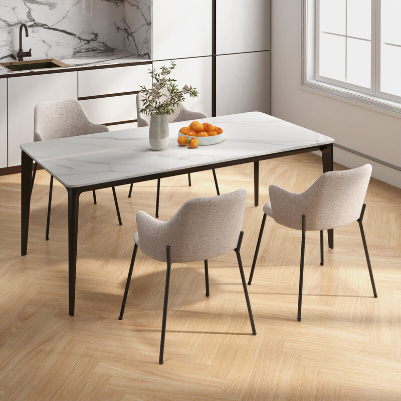 2 ergonomiske spisestole med buet rygstøtte armlæn metalram i beige