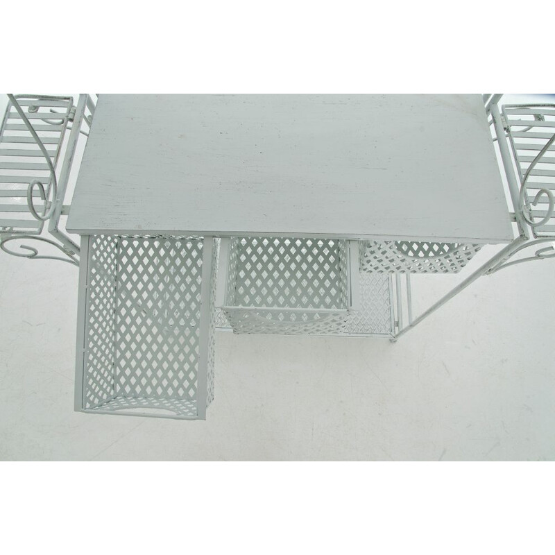 XL plantehylde af jern med antikpatina 4 hylder 3 kurve