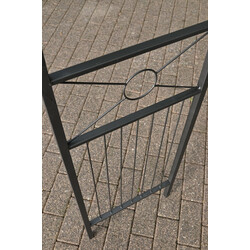 Justerbar dekorativ rosebueholder til haven med pulverlakeret finish