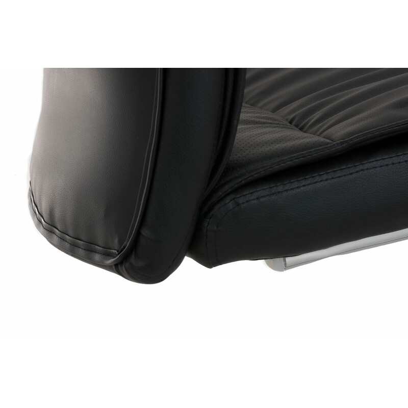 Stilfuld ergonomisk besøgsstol i kunstlæder med kromet ramme og høj ryg