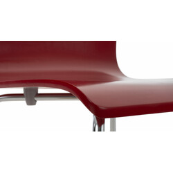 Stilfuld træ gæstestol med kromramme til køkken og arbejdsrum