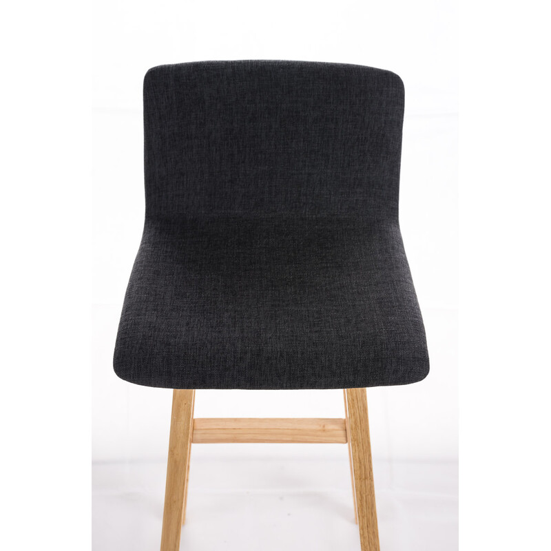 Elegant polstret barstol til køkken med buet træramme og fodstøtte