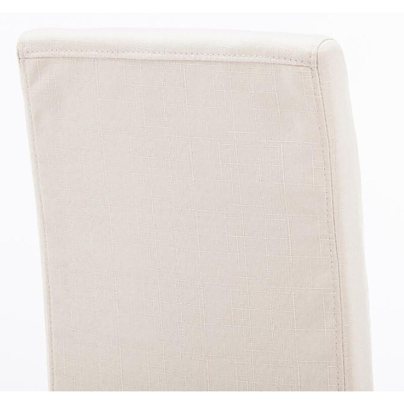 Stilfuld polstret spisestol med høj ryg og træben