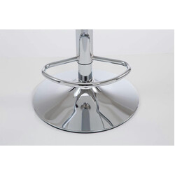 Justerbar barstol med rygstøtte fodstøtte og gasdrevet metalramme