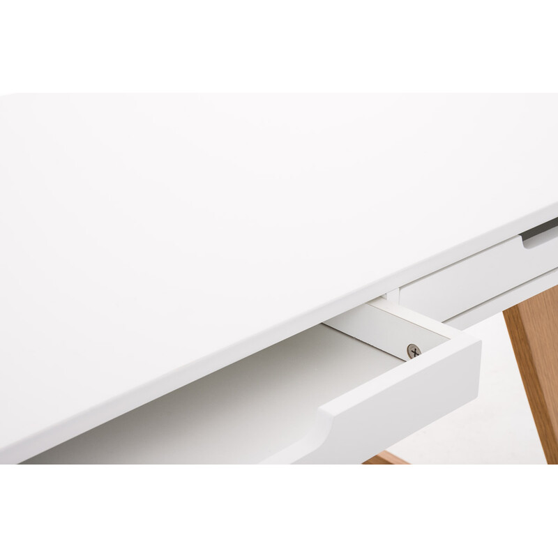 Stilfuldt hvidt skrivebord med egetræben to skuffer 110 eller 140 cm