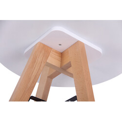 Rund køkkenbord med MDF bordplade bøgetræben og gulvbeskyttere