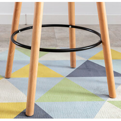 Rund ståbord i fyrretræ med kegleformede ben gulvbeskyttere og skandinavisk design