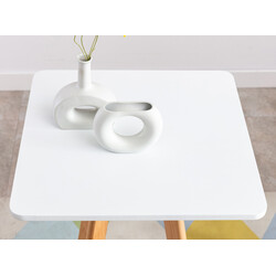 Firkantet ask barbord med skandinavisk design 60x60 cm