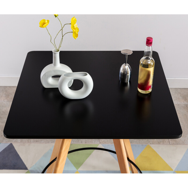 Firkantet ståbord i fyrretræ 105 cm med buede ben Skandinavisk design