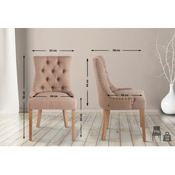 Elegant polstret spisestol med stof og stabilt træben