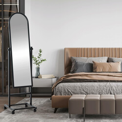 Elegant stående fuldkropsspejl med metalramme hjul og justerbar vinkel