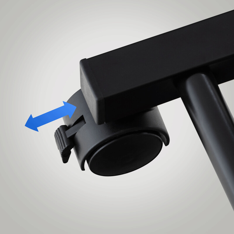 Elegant stående fuldkropsspejl med metalramme hjul og justerbar vinkel