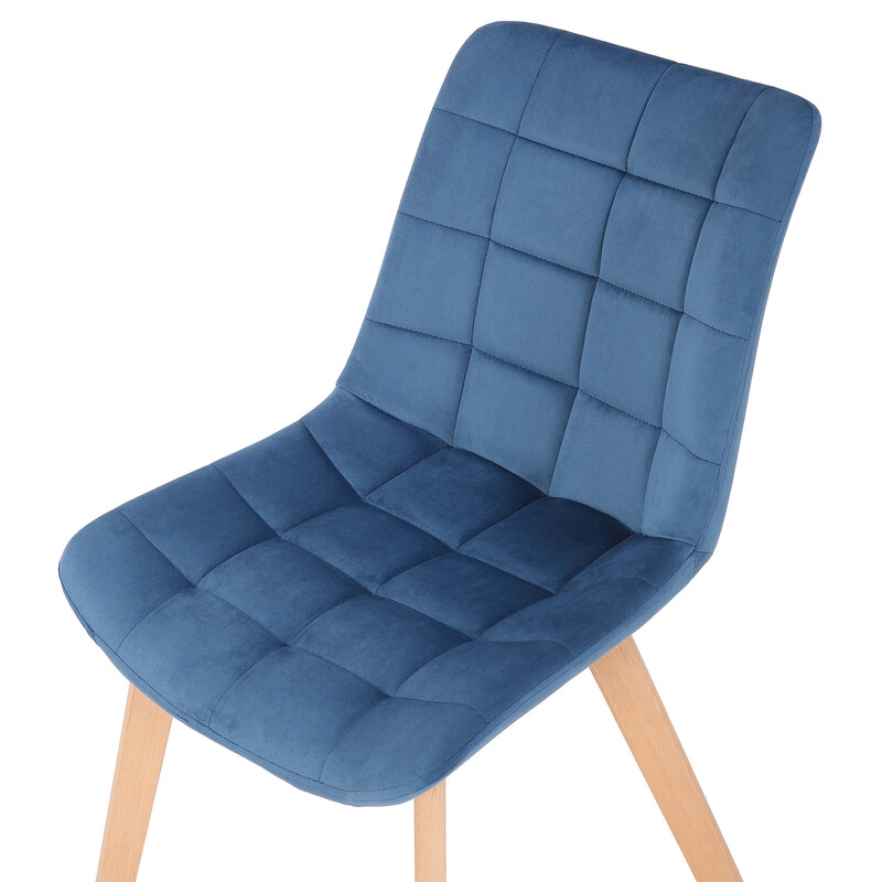 Luksuriøs fløjlsagtig spisestol med høj ryg fyrretræsramme og fire ben