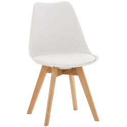 Elegant spisegruppe med Abenra bord og tre Linares stole